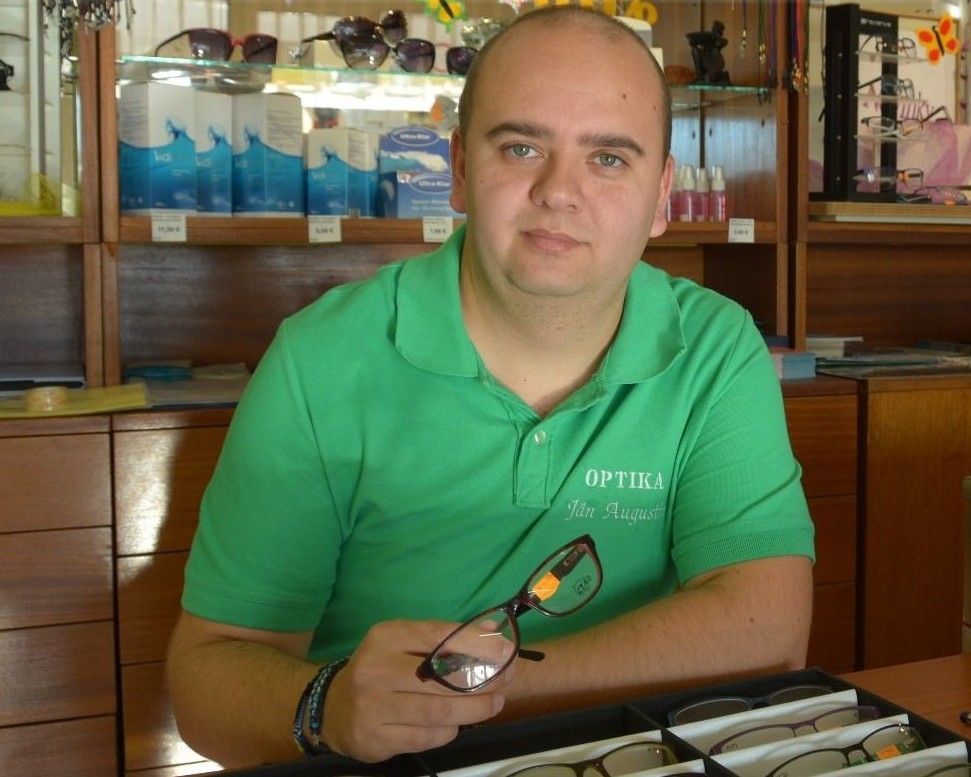 Dušan Šarvanec dipl. o., očný optik, optometrista